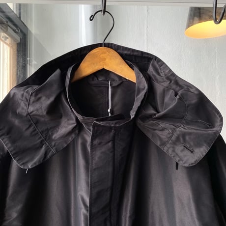 COMOLI　コットンシルク フーデッドコート