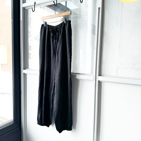 COMOLI　カナパ ドローストリングパンツ