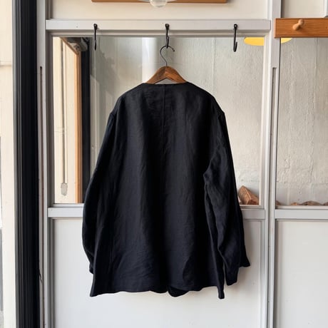 COMOLI　リネンサテン ノーカラージャケット