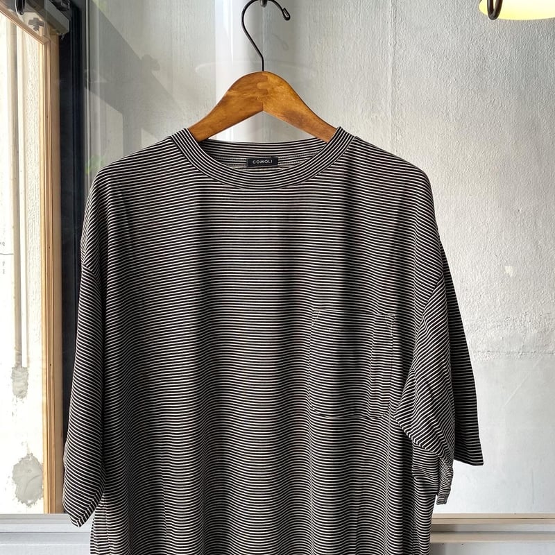 COMOLI サマーウール天竺 Tシャツ | Less Higashikawa COMOLI サマーウール天竺 Tシャツ | Less Higashikawa