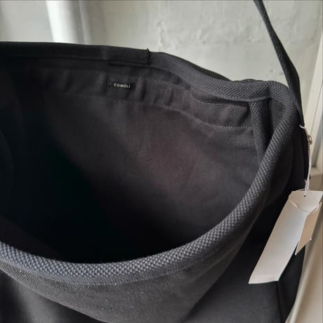 COMOLI　ヘンプダック ショルダーバッグ