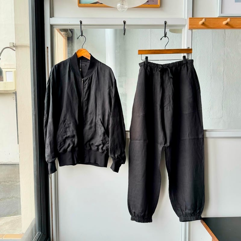 COMOLI リネンWクロス ドローストリングパンツ | Less Higashikawa COMOLI リネンWクロス ドローストリングパンツ | Less Higashikawa