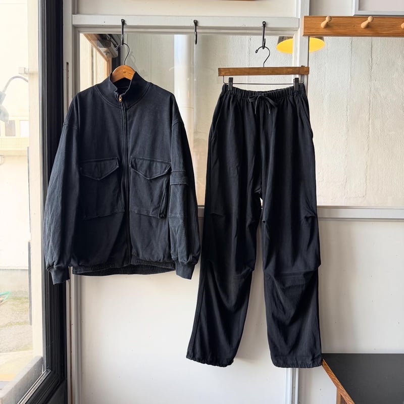【美品】COMOLI コットンジャージニータックパンツ　25ss サイズ3 COMOLI (コモリ) コットンジャージ ニータックパンツ