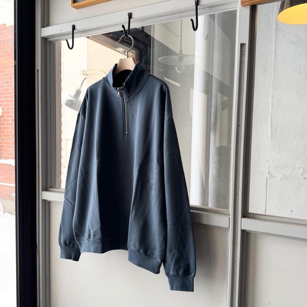 AURALEE ELASTIC HIGH GAUGE SWEAT HALF ZIP P/O |