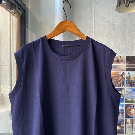 COMOLI  空紡天竺  ノースリーブ