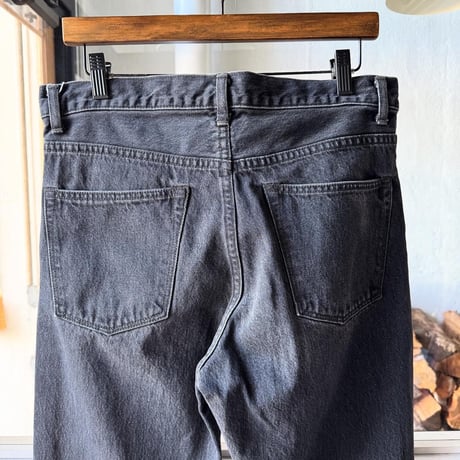 COMOLI　デニム ５Pパンツ