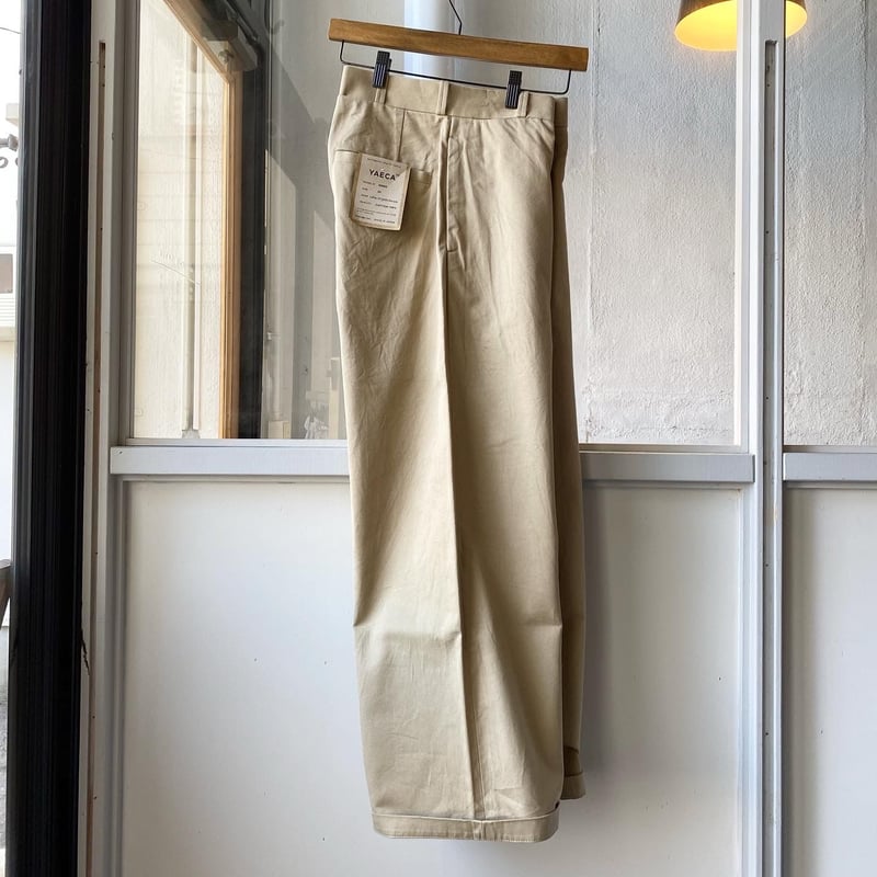 新品定価20520円 YAECA カジュアルコットンパンツ 七分丈 日本製 薄手 YAECA カジュアルコットンパンツ 七分丈 日本製 薄手