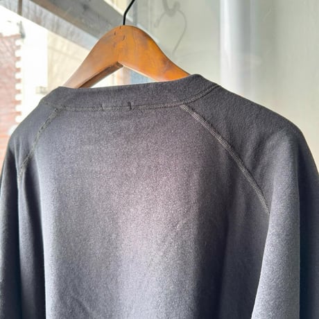 COMOLI　製品染 裏毛 クルーネック