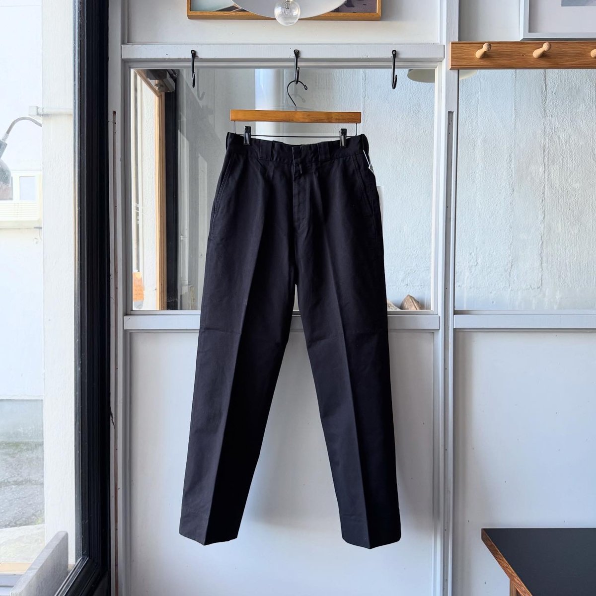 【てつお】 ポストワークツイルパンツ COMOLI ポストワークツイル パンツ | Less Higashikawa