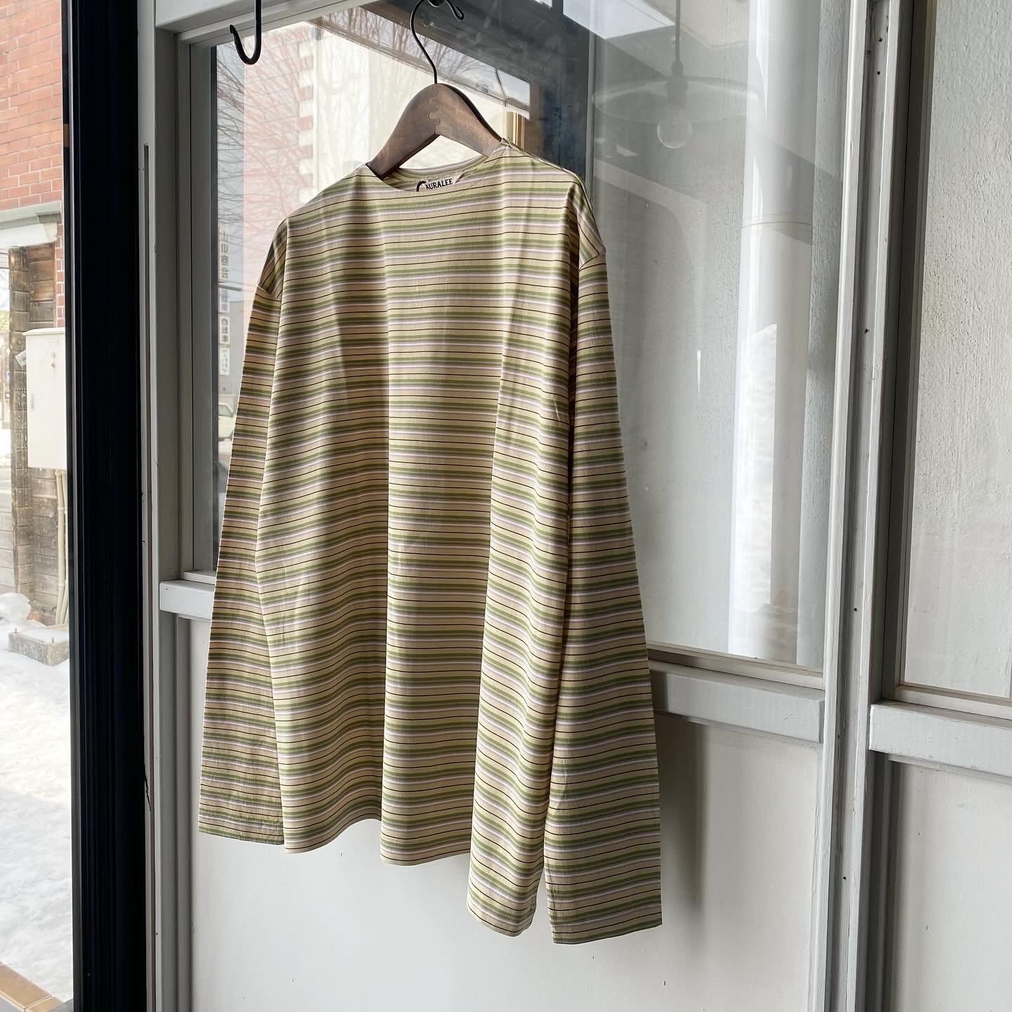 AURALEE HARD TWIST COTTON BORDER BOAT NECK L/S