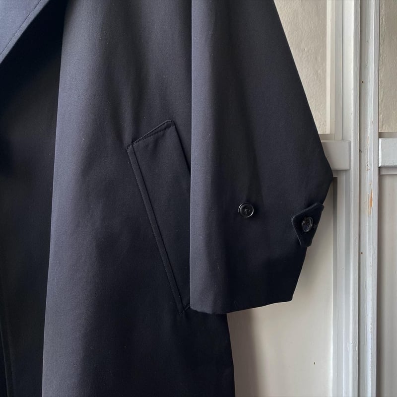 COMOLI コットンギャバ タイロッケンコート (BLACK) | Less COMOLI コットンギャバ タイロッケンコート (BLACK) | Less