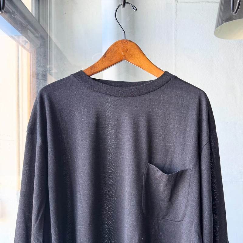 COMOLI サマーウール 長袖Tシャツ | Less Higashikawa COMOLI サマーウール 長袖Tシャツ | Less Higashikawa