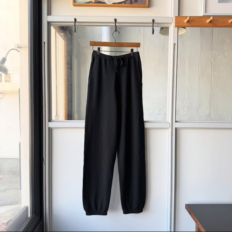 COMOLI ウール和紙 ニットパンツ | Less Higashikawa COMOLI ウール和紙 ニットパンツ | Less Higashikawa