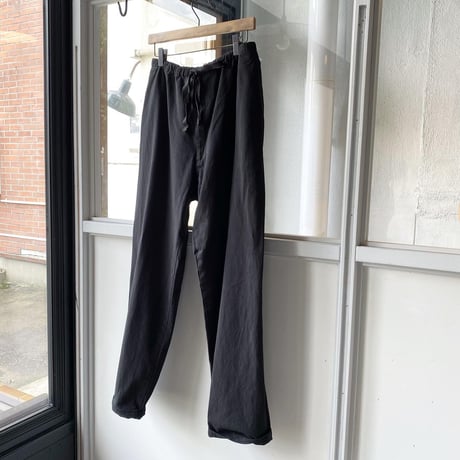 COMOLI　製品染 ドローストリングパンツ