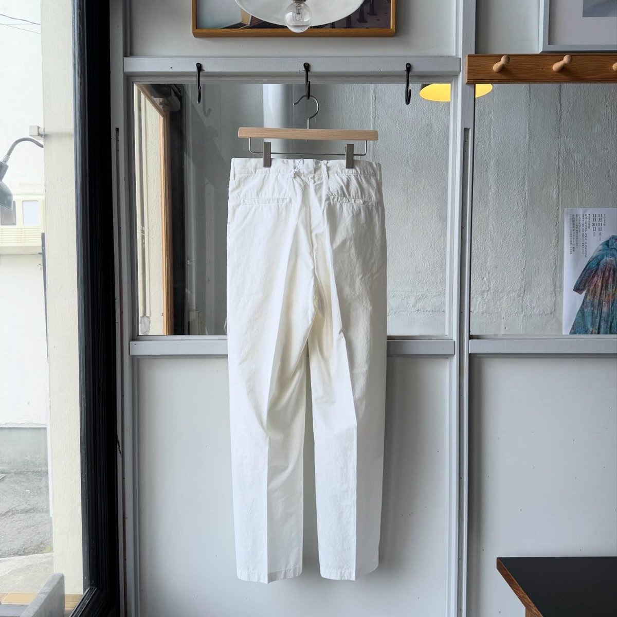 AURALEE GARMENT-DYED FINX SHUTTLE WEATHER ONE-T