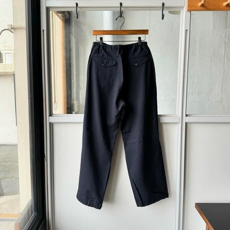 COMOLI　ウール ニータックパンツ