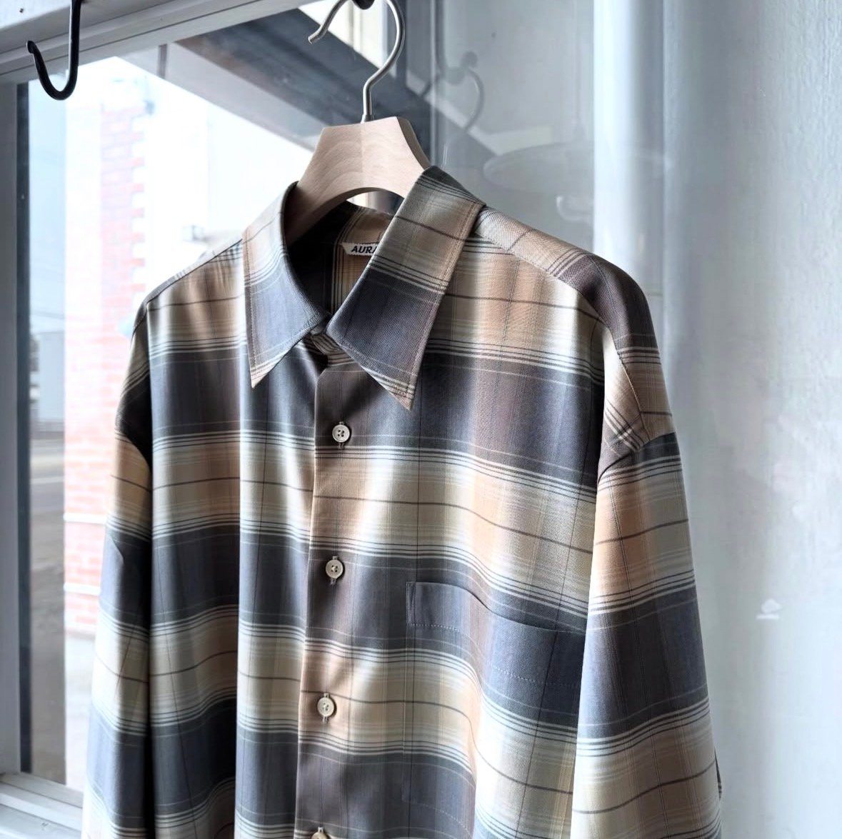 AURALEE SUPER LIGHT WOOL CHECK SHIRT | Less Hi