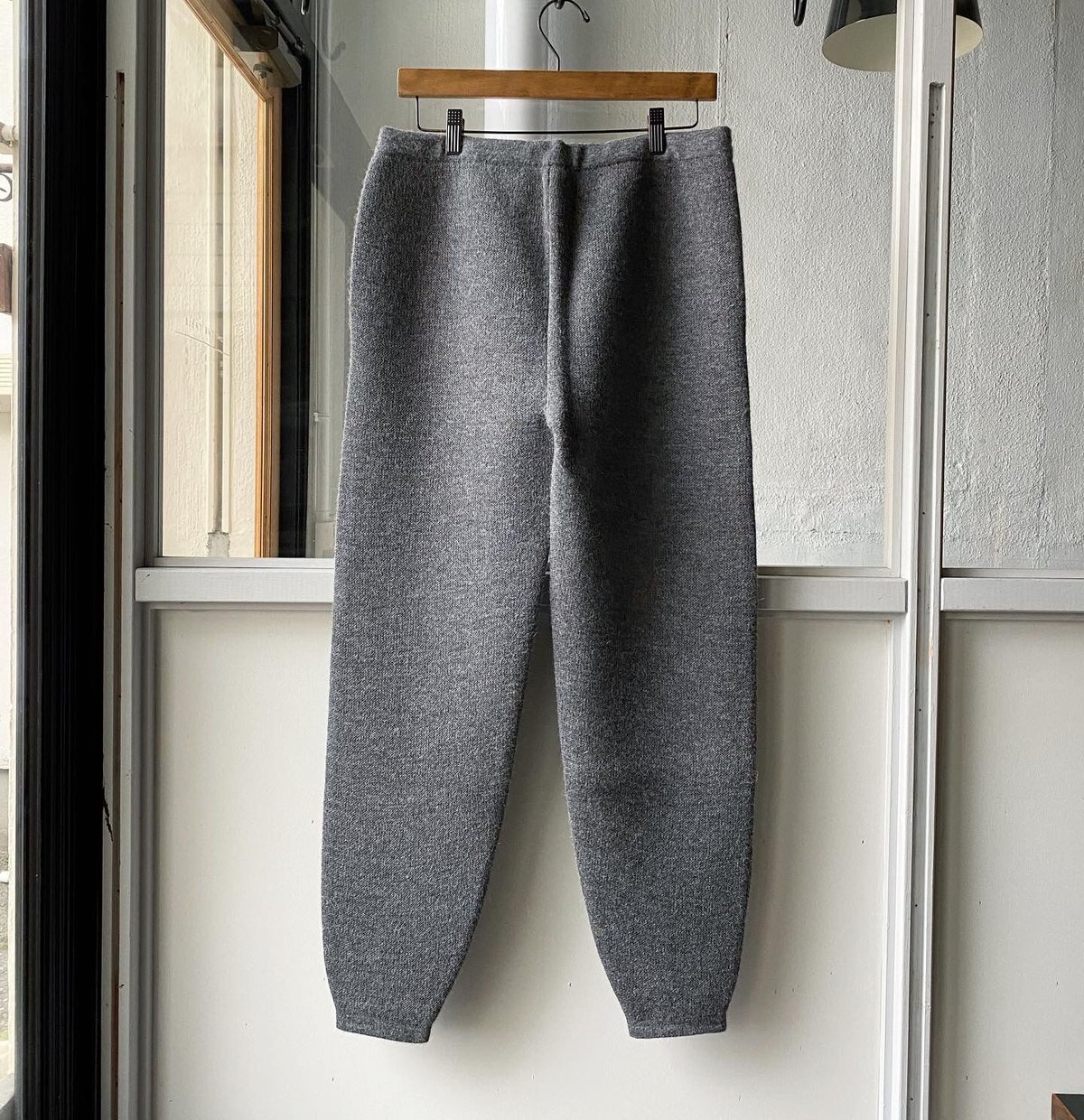 THE INOUE BROTHERS ベビーアルパカ100% Mサイズ グレー The Inoue Brothers ザ・イノウエブラザーズ Crew Neck Sweater
