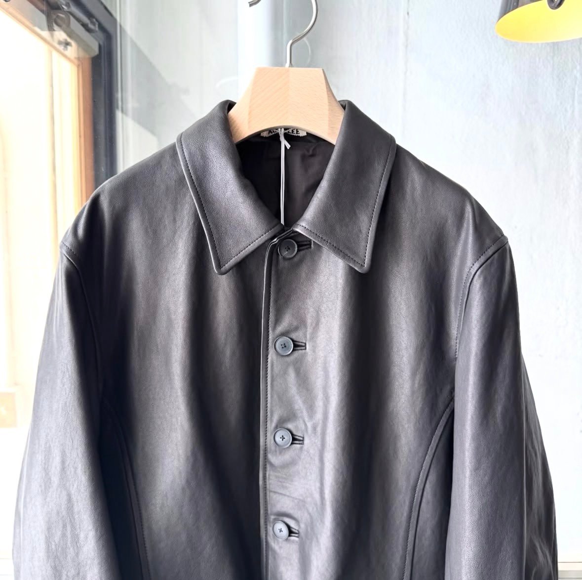 AURALEE TEXTURED LAMB LEATHER BLOUSON | Less H