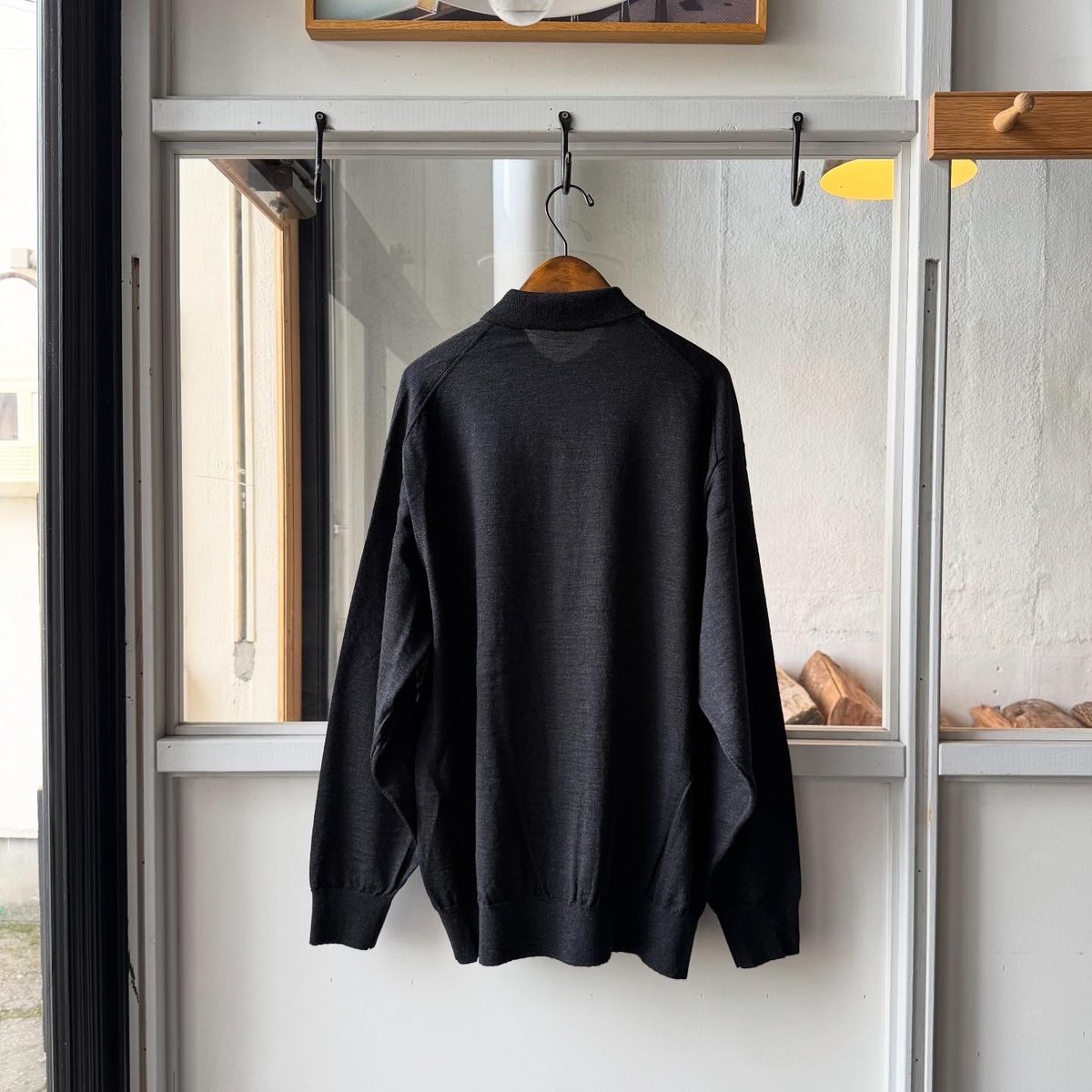 COMOLI ウール 衿つきカーディガン | Less Higashikawa