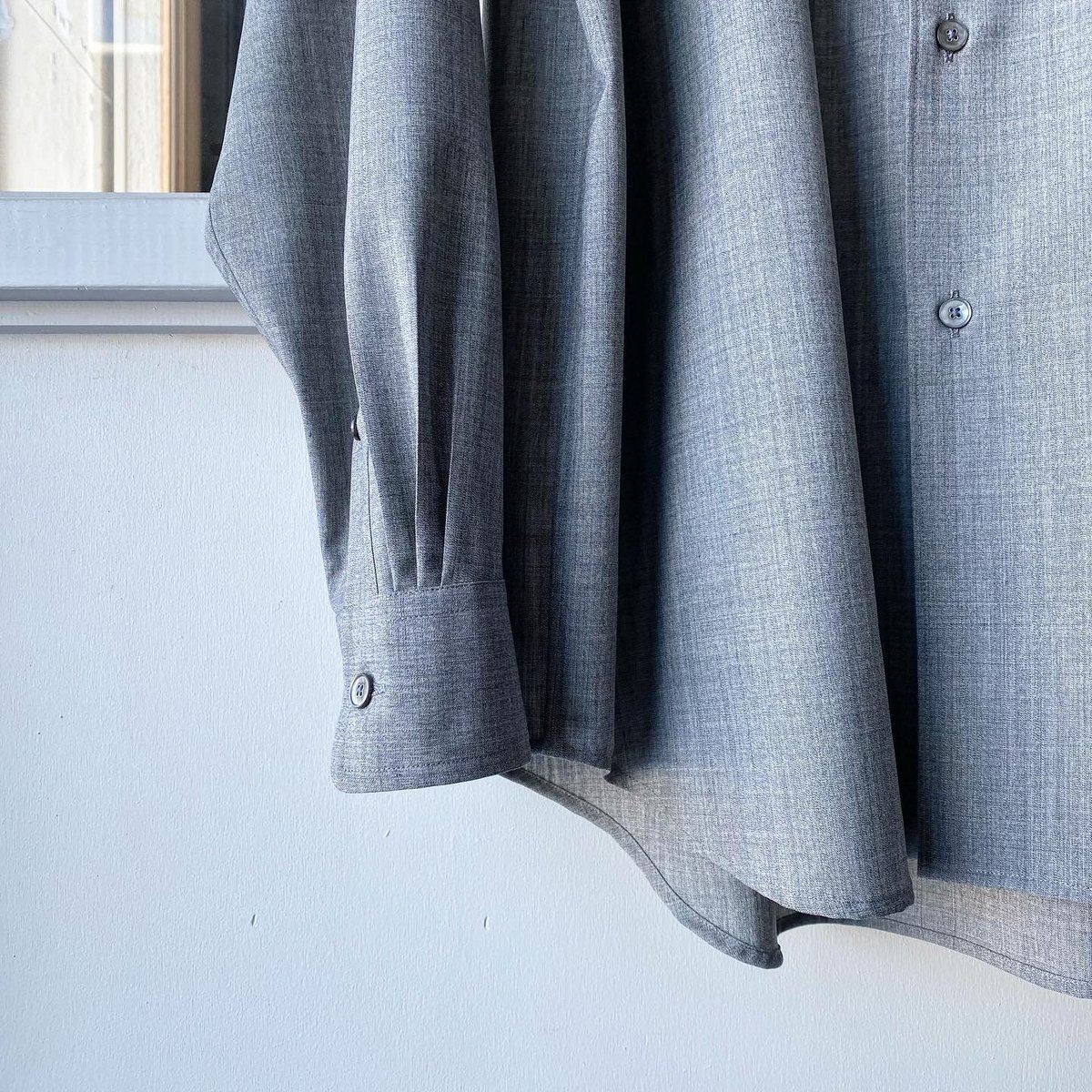 AURALEE SUPER FINE TROPICAL WOOL SHIRTS | Le