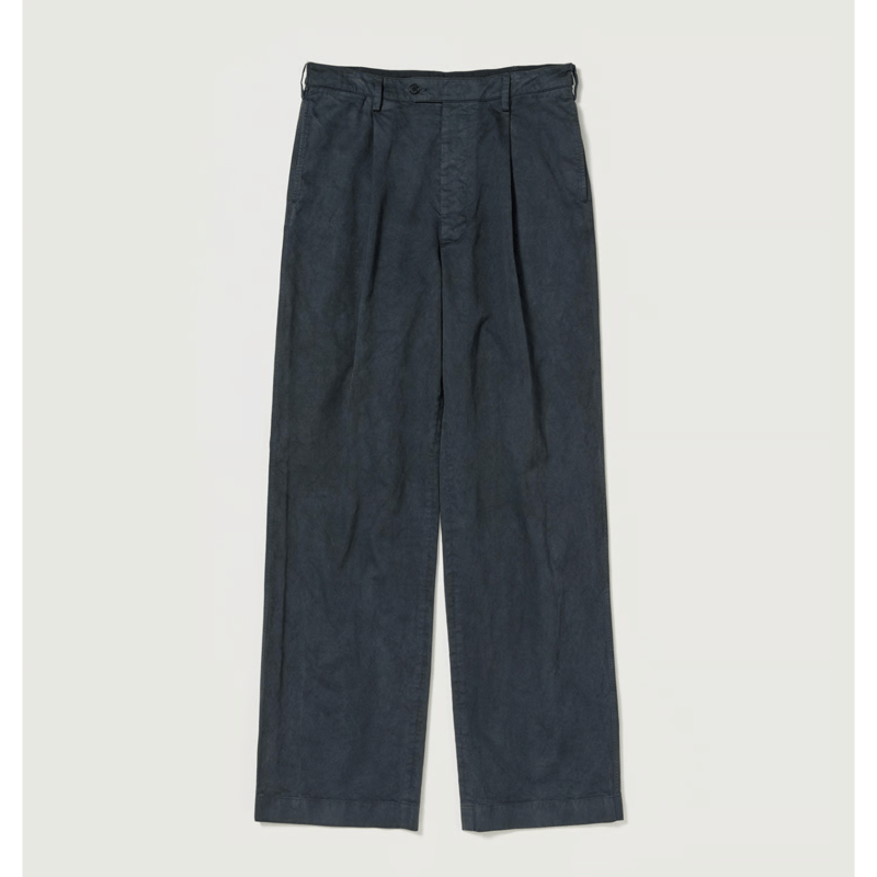 AURALEE GARMENT-DYED FINX LIGHT CHINO ONE-TUCK