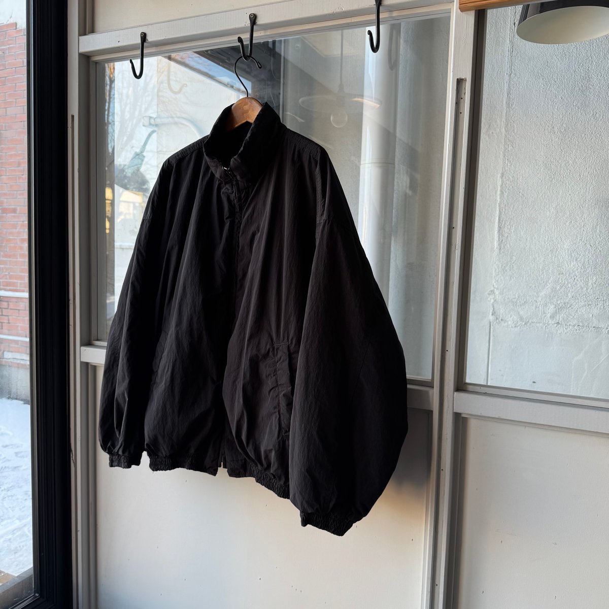 【ssstein】WINDPROOF NYLON PADDED JACKET ssstein | シュタイン WINDPROOF NYLON PADDED JACKET(BLACK