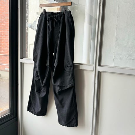 COMOLI　ウール ニータックパンツ