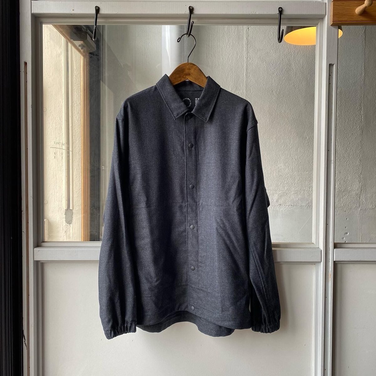山と道 Yamatomichi Merino Coach Jacket ※在庫なし | 山と道 Yamatomichi Merino Coach Jacket ※在庫なし |