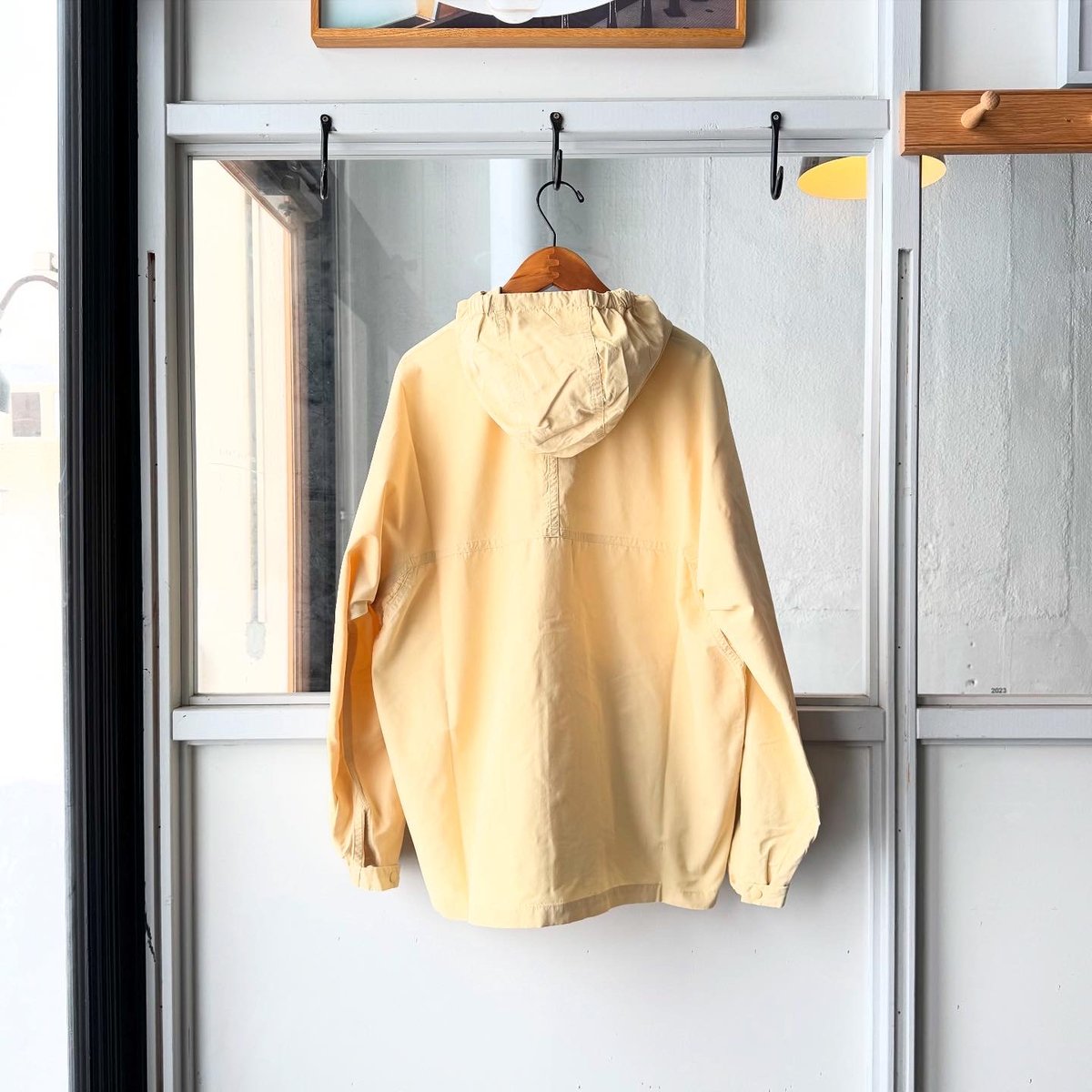 YAECA【UNISEX】 フードシャツ | Less Higashikawa