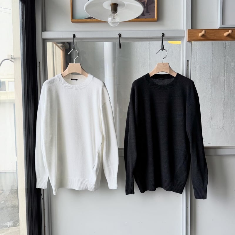 COMOLI 8G クルーネックニット | Less Higashikawa