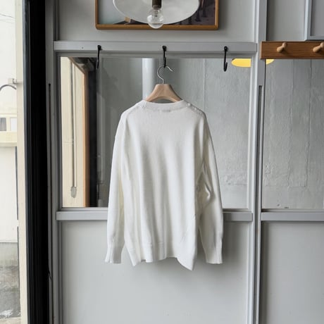 COMOLI　8G クルーネックニット