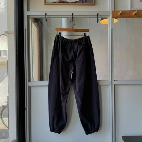 COMOLI　製品染 ドローストリングパンツ
