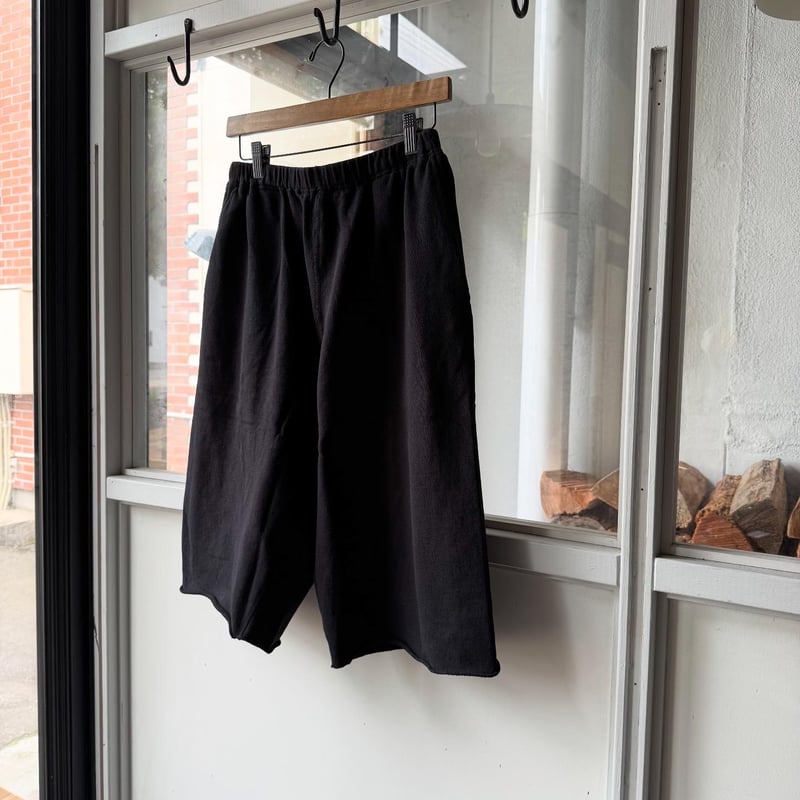 【極美品】COMOLI LW COTTON トップス+ショーツ セット 3 極美品】COMOLI LW COTTON トップス+ショーツ セット 3