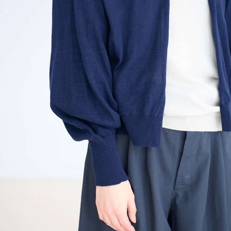 美品✨LEONARD レオナール 宝石柄Vネックカーディガン 紺×ターコイズ L 美品✨LEONARD レオナール 宝石柄Vネックカーディガン 紺