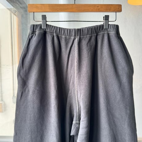 COMOLI　製品染 裏毛 パンツ