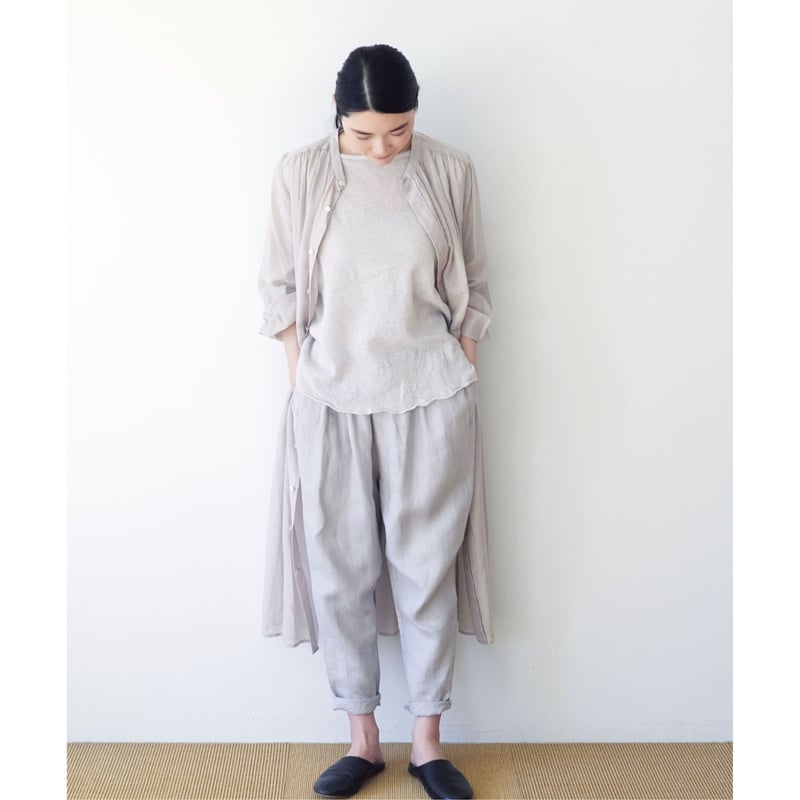 fruits of life ギャザーワンピース/小町鼠色(グレージュ fruits of life ギャザーワンピース/小町鼠色(グレージュ