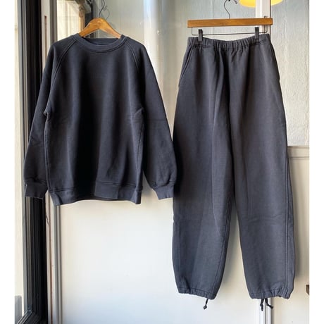 COMOLI  コットン吊裏毛 クルーネック  FADE BLACK