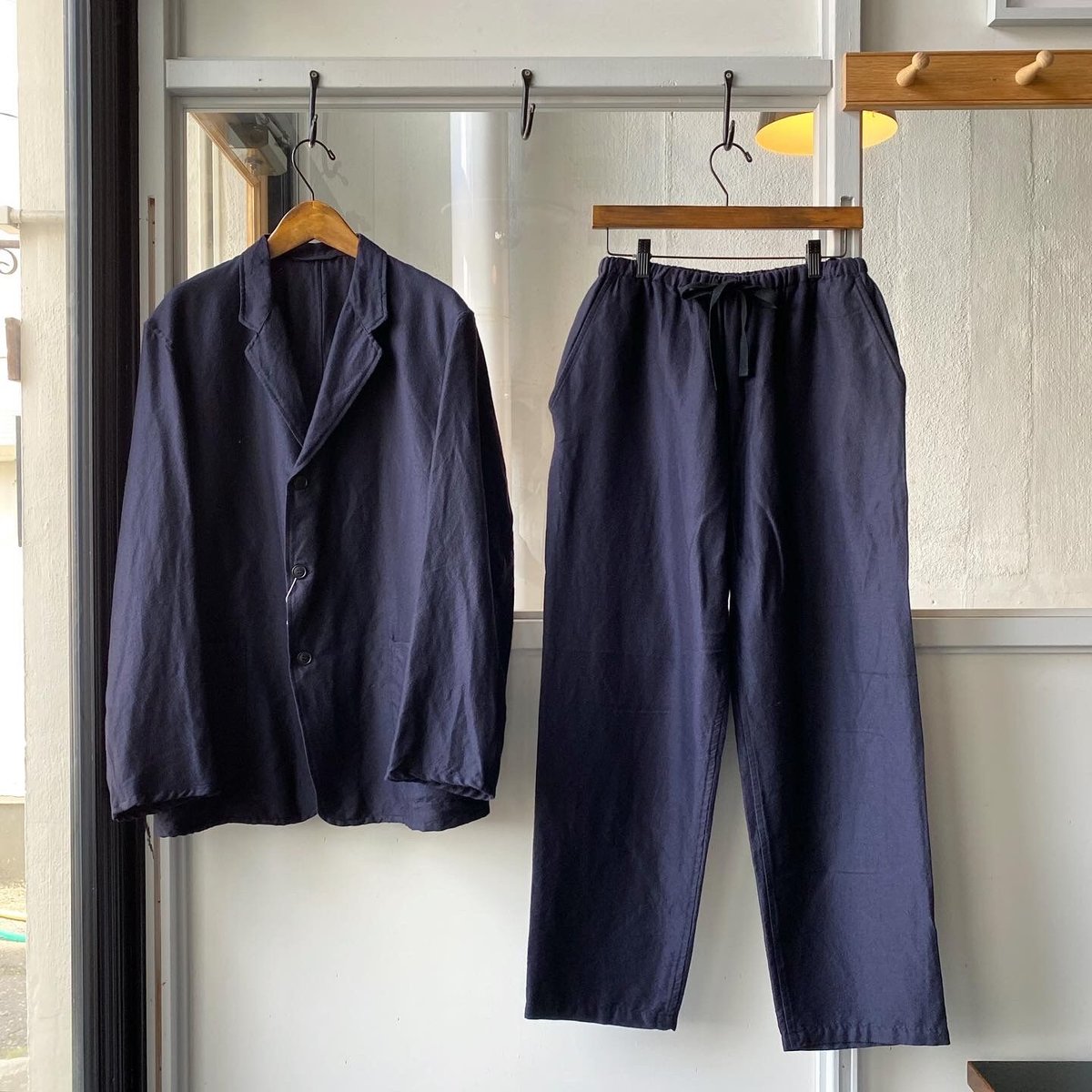 超貴重 COMOLI 21ss シルクジャケット Navy 3 COMOLI シルクネル ジャケット | Less Higashikawa