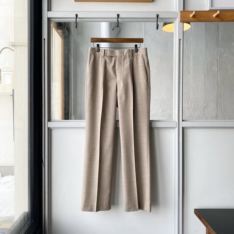 AURALEE　SUPER FINE TROPICAL WOOL SLACKS