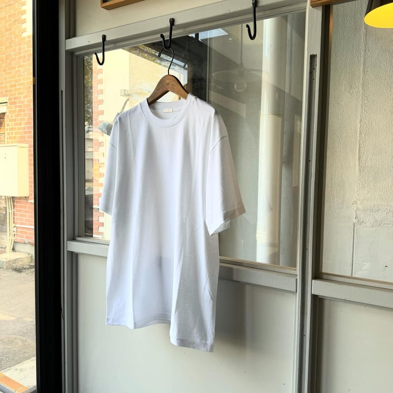 COMOLI コットンジャージ 半袖Tシャツ | Less Higashikawa