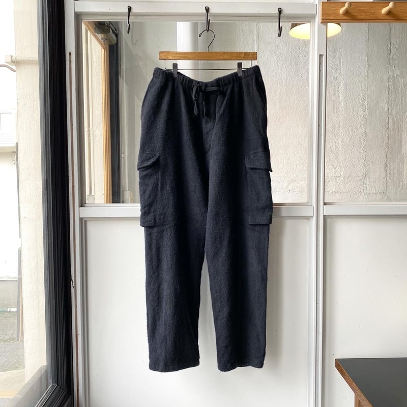 COMOLI 縮絨ウール 6Pパンツ | Less Higashikawa COMOLI 縮絨ウール 6Pパンツ | Less Higashikawa
