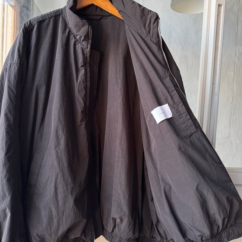 ssstein WINDPROOF NYLON PADDED JACKET | Less