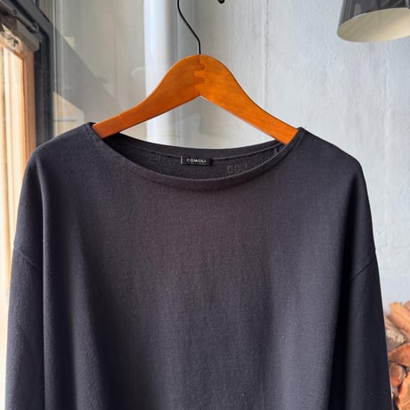 COMOLI　コットン ボートネック