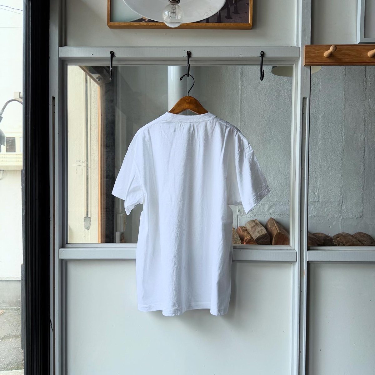【新品未使用タグ付き】COMOLI / サープラス Tシャツ サイズ3 COMOLI (コモリ) サープラス Tシャツ