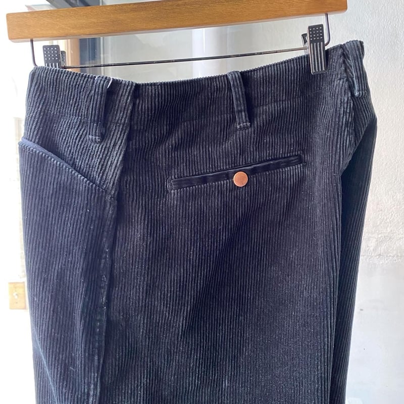 COMOLI コーデュロイ ワークパンツ | Less Higashikawa COMOLI コーデュロイ ワークパンツ | Less Higashikawa