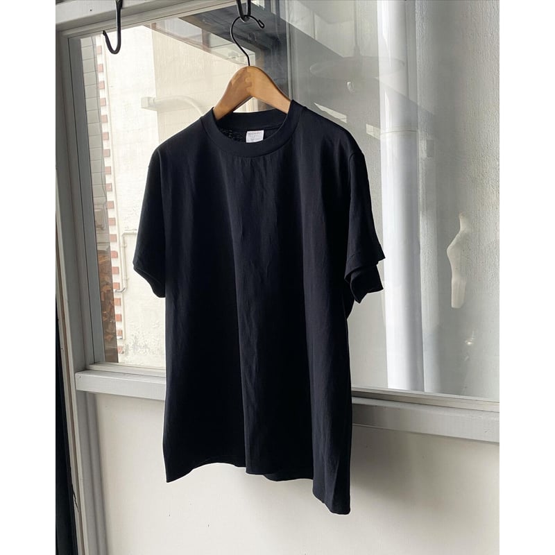 COMOLI SURPLUS Tシャツ | Less Higashikawa