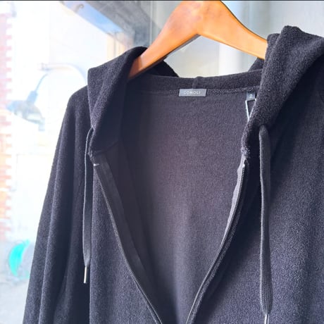 COMOLI　パイル ジップパーカ