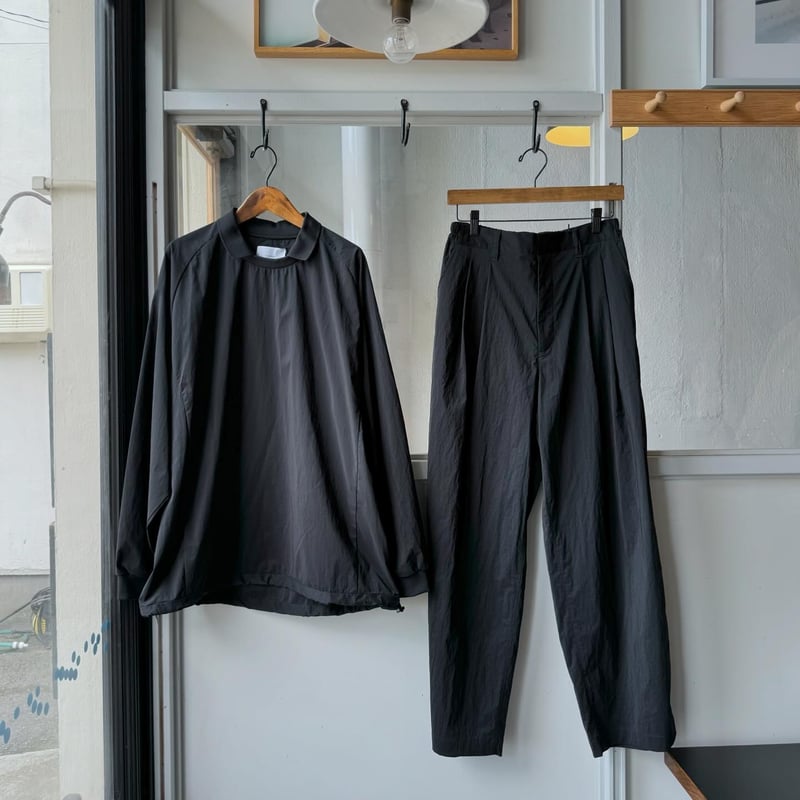 ssstein WINDPROOF NYLON EASY WIDE TROUSERS |