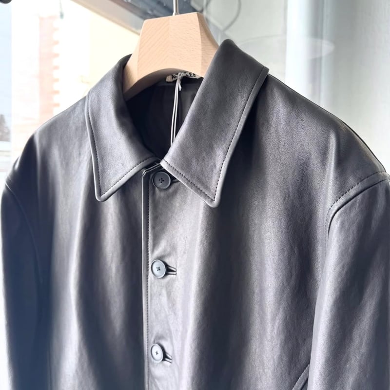 AURALEE TEXTURED LAMB LEATHER BLOUSON | Less H